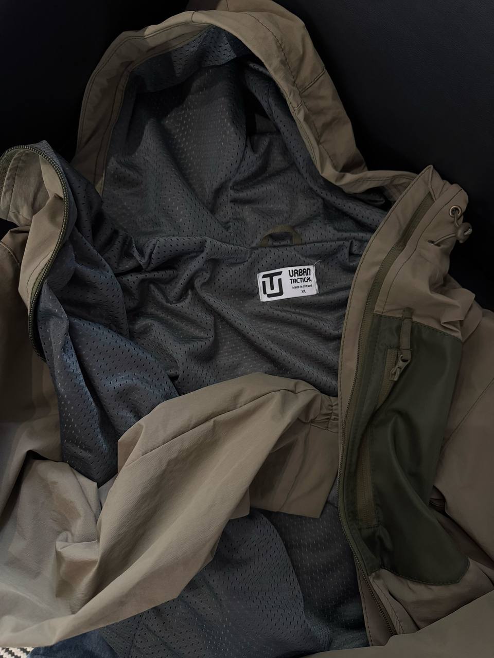 Вітровка Urban Tactical